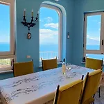 Bellavilla A * Península Sorrentina