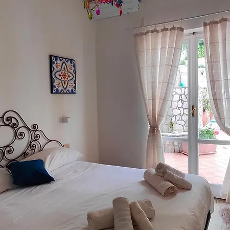 Вилла Bellavilla A Сорренто